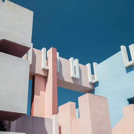 アパート Muralla Roja - Plusholidays *